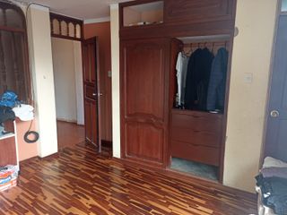 Venta De Hermosa Casa En Vista Alegre muy cerca a la Av. Larco