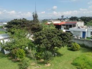 Casa amoblada en arriendo, amplia área verde, Tumbaco, Villa Vega