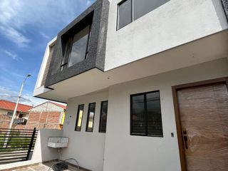 Foto 6 de HERMOSAS CASAS CON AREA VERDE DE VENTA, Sector Plásticos Rival Ricaurte C1262