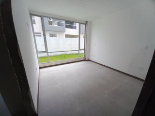 Hermoso Departamento en Venta Excelente Zona cerca al Hornero de Tumbaco