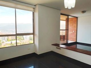 PR18670 Apartamento en arriendo en el sector Loma de los Gonzalez