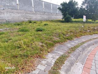 Foto 11 de Terreno en venta en urbanización sector Ruta Viva Tumbaco Ecuador
