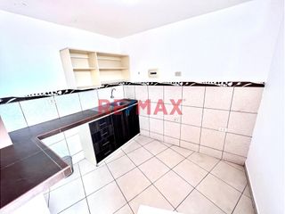 Foto 5 de Vendo Minidepartamento En 3Er Piso Con Azotea Ao 82.46 M2 Urb. California ID 1085230