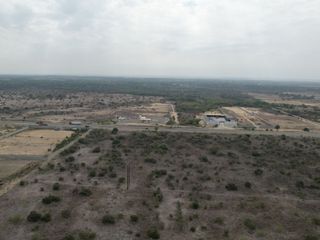 Foto 3 de VENTA DE DOS TERRENO – CARRETERA  PIURA -SULLANA - PIURA.