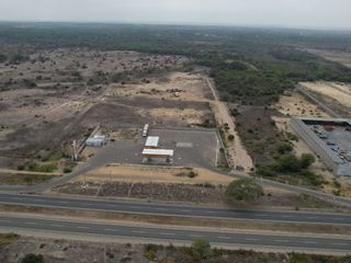 Foto 1 de VENTA DE DOS TERRENO – CARRETERA  PIURA -SULLANA - PIURA.