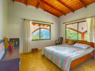 Hermosa Finca Con Casa En El Km12, El Saladito, Valle Del Cauca