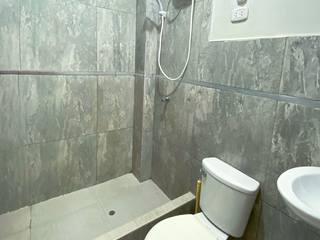 Foto 3 de CASA EN VENTA EN ARROSPIDE - CHICLAYO