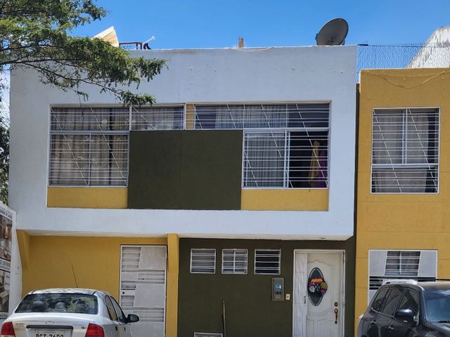 Casa de Arriendo, Mitad del Mundo, Pomasqui, sector San Antonio de Pichincha, Quito