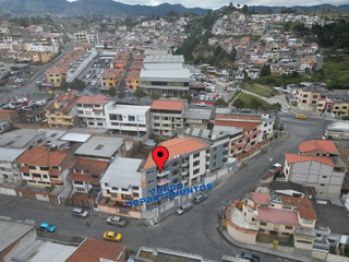 VENDO AMPLIO DEPARTAMENTO EN PLANTA BAJA, CERCA AL CENTRO DE LOJA