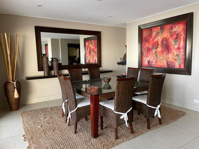 VENDO CASA EN PUNTA HERMOSA