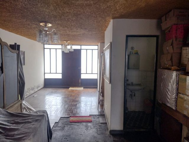 CASA COMO TERRENO 11.65 DE FRENTERA