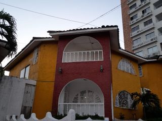 Foto 1 de ARRIENDO CASA EN LOS ALPES