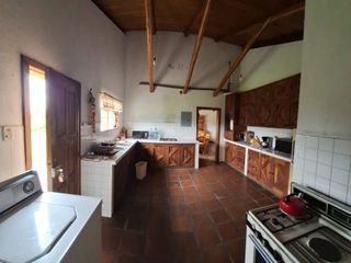Foto 9 de Casa 728 m2. + Terreno 12 Hectáreas + Piscina  (Sector Yaruquí)