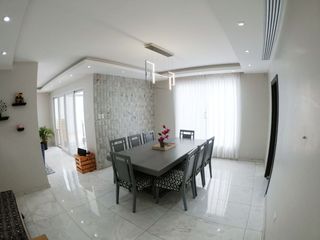 Foto 6 de C104 - Venta Casa en Bellavista 5 dormitorios moderna - Norte Guayaquil