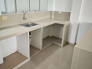 Foto 2 de VENDO DE OCASION LINDO DEPARTAMENRO EN SAN JUAN DE MIRAFLORES (3ER PISO)