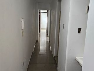 Foto 4 de VENDO DE OCASION LINDO DEPARTAMENRO EN SAN JUAN DE MIRAFLORES (3ER PISO)