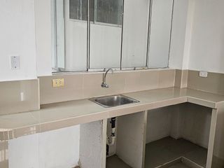 Foto 3 de VENDO DE OCASION LINDO DEPARTAMENRO EN SAN JUAN DE MIRAFLORES (3ER PISO)