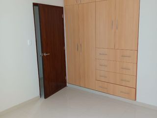 Foto 13 de VENDO LINDO DEPARTAMENTO EN ESTRENO CERCA A LA UDEP