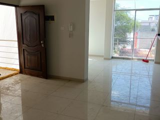 Foto 3 de VENDO LINDO DEPARTAMENTO EN ESTRENO CERCA A LA UDEP
