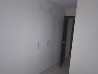 Foto 3 de SE ALQUILA CASA EN CASALAGUNA - AV. LEON FEBRESCORDERO