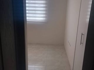 Foto 7 de SE ALQUILA CASA EN CASALAGUNA - AV. LEON FEBRESCORDERO