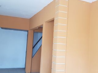 Foto 9 de Venta de casa esquinera en Mirtos 902 e Higueras en Urdesa Guayaquil, importante corredor comercial.