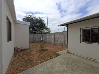 Foto 7 de casa de venta en Manta sector villa marina