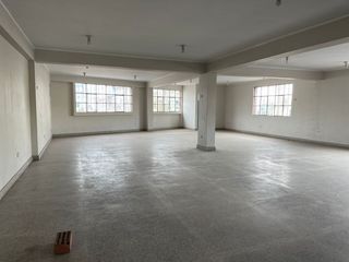 Foto 7 de ALQUILER DE LOCAL 160 M2 EN TOMAS VALLE, SAN MARTIN DE PORRES.