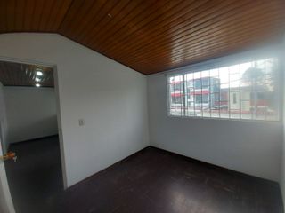 Casa en Arriendo, Álamos Norte, Bogotá D.C.