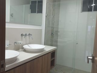 Foto 18 de Apartamento para estrenar Piso9, excelente vista, fresco, iluminado. 148 M2