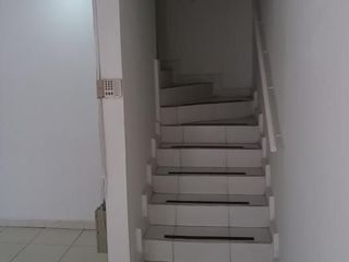 ¡¡ VENDO CASA COMERCIAL DE 292 MT!! DOS PLANTAS