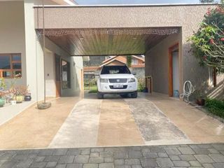 Foto 4 de Flamante villa en venta de una planta Urb. Privada Challuabamba con 1.260m2T