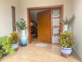 Foto 5 de Flamante villa en venta de una planta Urb. Privada Challuabamba con 1.260m2T