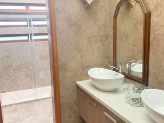 Foto 11 de Flamante villa en venta de una planta Urb. Privada Challuabamba con 1.260m2T