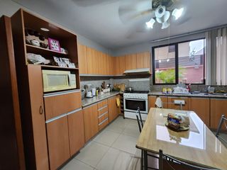 Foto 8 de Ciudad Colon, Venta de linda casa 4 Dormitorios con Piscina