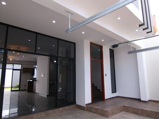 Foto 14 de LINDA CASA DE DOS PISOS CON AZOTEA EN VENTA - URB. BOULEVARD PARK PLAZA -CASTILLA-PIURA
