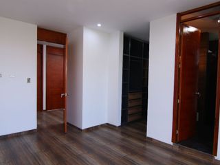 Foto 10 de LINDA CASA DE DOS PISOS CON AZOTEA EN VENTA - URB. BOULEVARD PARK PLAZA -CASTILLA-PIURA