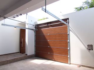 Foto 2 de LINDA CASA DE DOS PISOS CON AZOTEA EN VENTA - URB. BOULEVARD PARK PLAZA -CASTILLA-PIURA