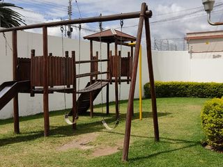 Casa en Arriendo, conjunto guardianía presencial con local
