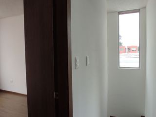 Casa en Arriendo, conjunto guardianía presencial con local