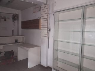 Foto 10 de Se Vende Local Comercial A Unos Pasos Del Óvalo Santa Anita