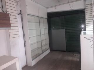 Foto 11 de Se Vende Local Comercial A Unos Pasos Del Óvalo Santa Anita