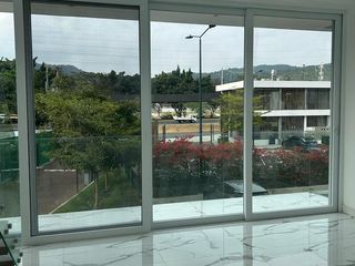 Foto 1 de VENTA DE HERMOSO DEPARTAMENTO DE 2 DORMITORIOS CON BAÑOS PRIVADOS Y AMENITIES