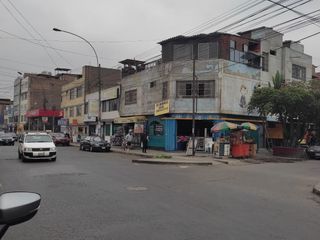 LOCAL EN ESQUINA, AV. GRAN CHIMÚ - SJL