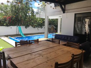 Foto 16 de VENDO CASA CON PISCINA EN URB. PRIVADA CUMBAYA (Sector Colegio Menor)