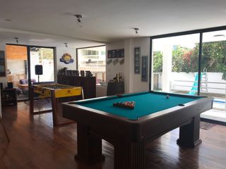 Foto 19 de VENDO CASA CON PISCINA EN URB. PRIVADA CUMBAYA (Sector Colegio Menor)