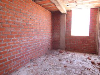 Foto 10 de CASA EN VENTA –SEMI - CONSTRUIDA LA MARIPOSA - EJIDOS - PIURA