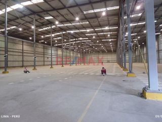 Foto 1 de ALQUILER DE ALMACENES EN VES DESDE 1000 M2 $ 6.50  + IGV