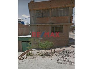 Foto 4 de SE VENDE CASA COMO TERRENO