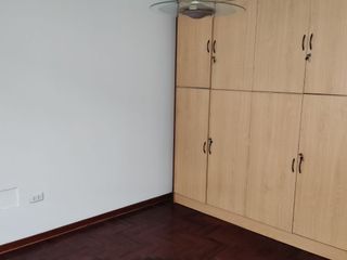 Foto 14 de BONITO DEPARTAMENTO TRIPLEX EN PRIMER PISO - 232 M2 - SANTIAGO DE SURCO